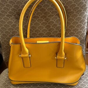 Chic Yellow Shoulder Bag